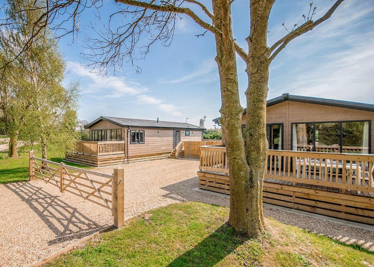 Hawthorn Glen Lodges Downham Market Εξωτερικό φωτογραφία